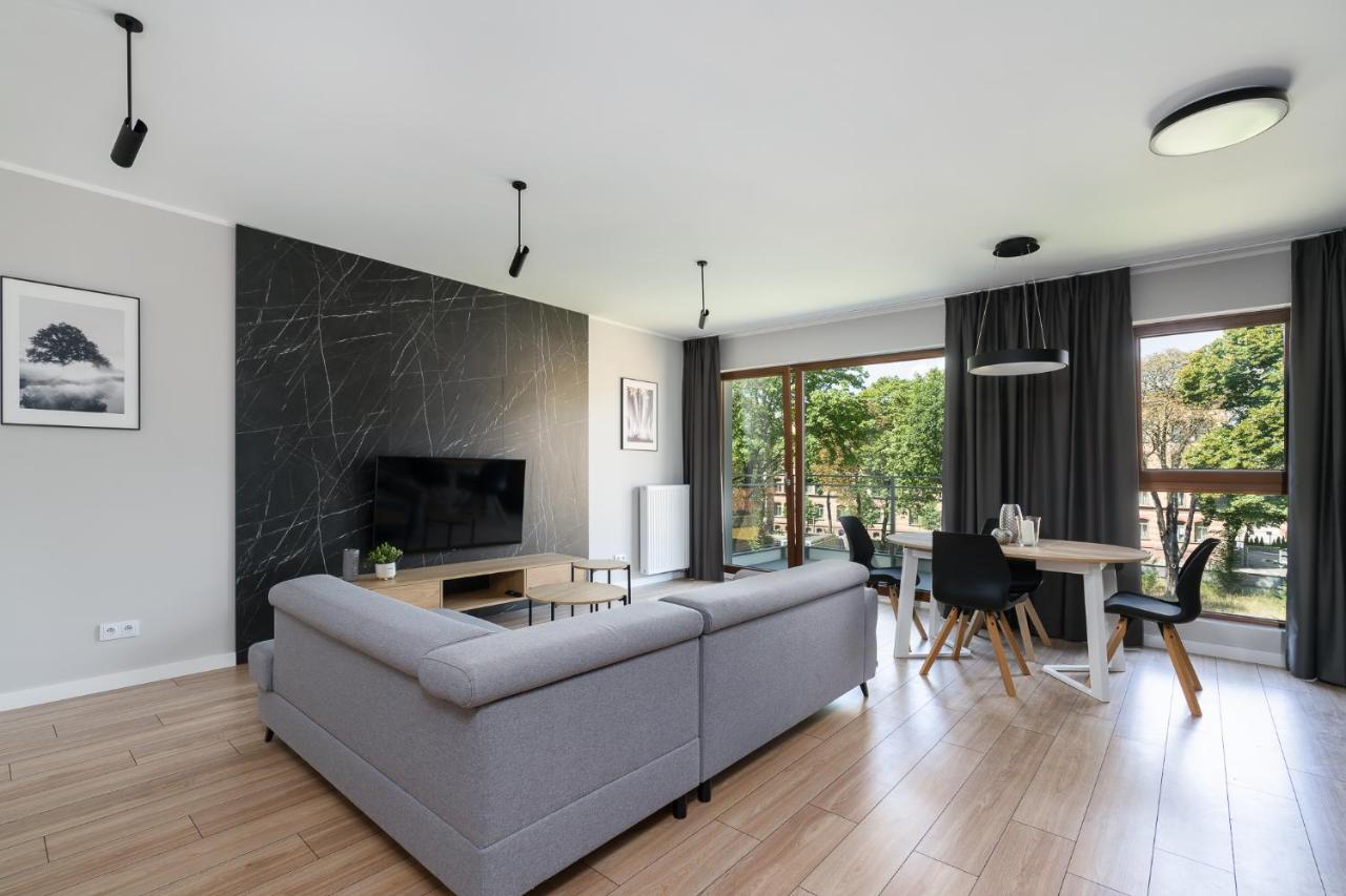 Bookowska Apartments Познань Экстерьер фото