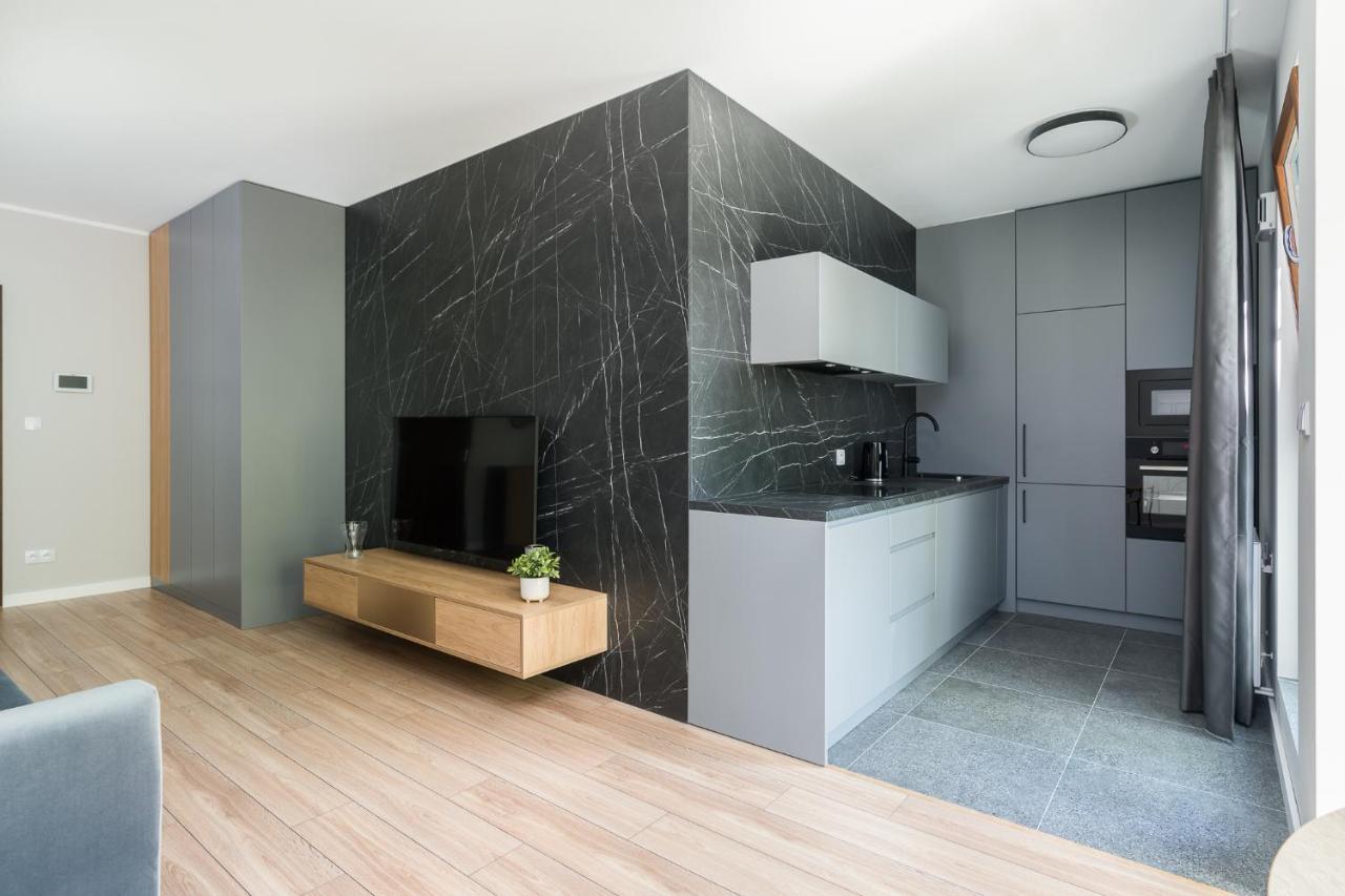 Bookowska Apartments Познань Экстерьер фото
